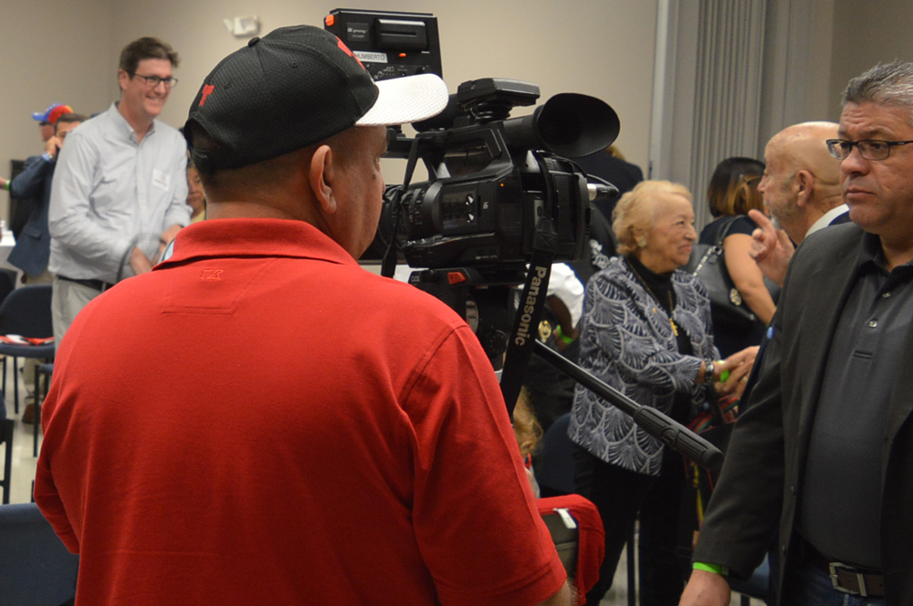 Reporter and camera man from Telemundo 